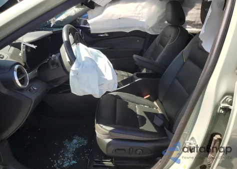 2024 Chevrolet Trax Activ from USA, damaged, VIN KL77LKE22RC230935